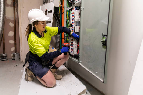 Best Best Electricians Near Me  in Richwood, TX