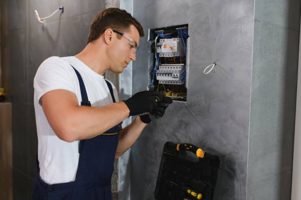 Best Affordable Electrician  in Richwood, TX